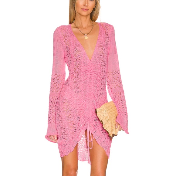 NWT Revolve SNDYS Fate Mini Cover Up Crochet Pink Medium - Picture 1 of 5